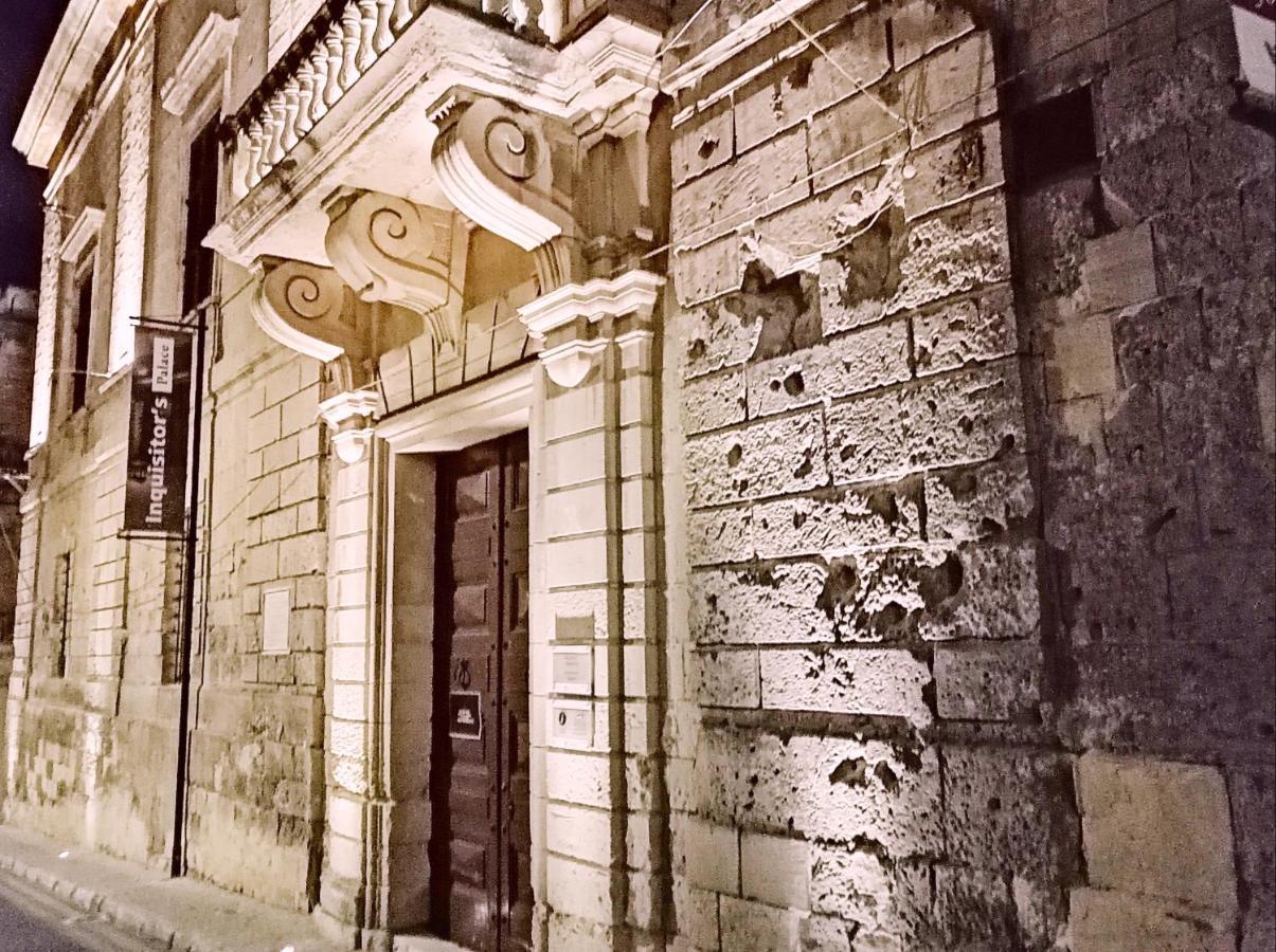 Vittoriosa' Seafront 2 Bed Highly Furnished Apartment Esterno foto
