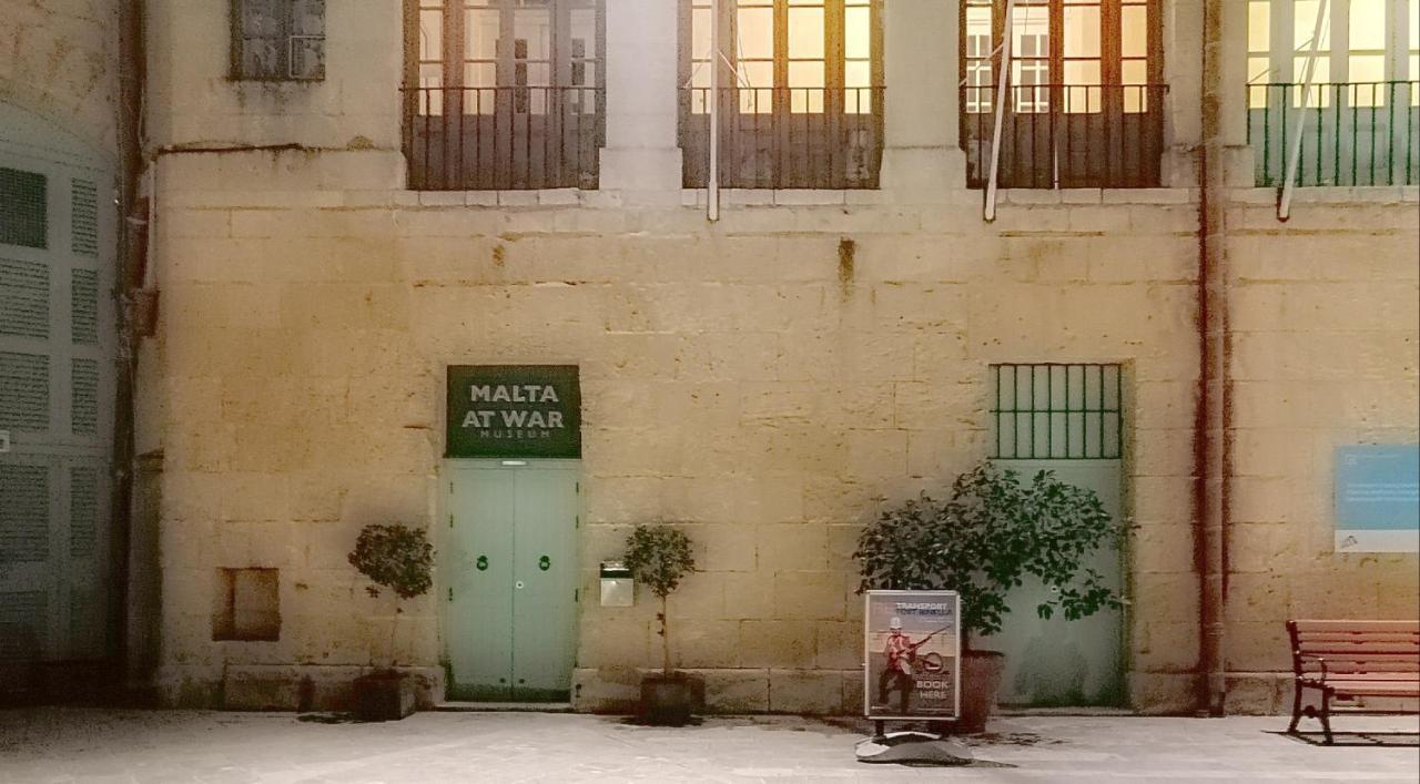 Vittoriosa' Seafront 2 Bed Highly Furnished Apartment Esterno foto