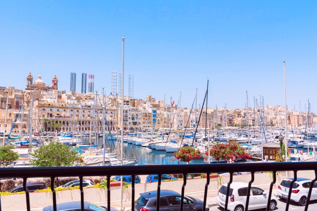 Vittoriosa' Seafront 2 Bed Highly Furnished Apartment Esterno foto