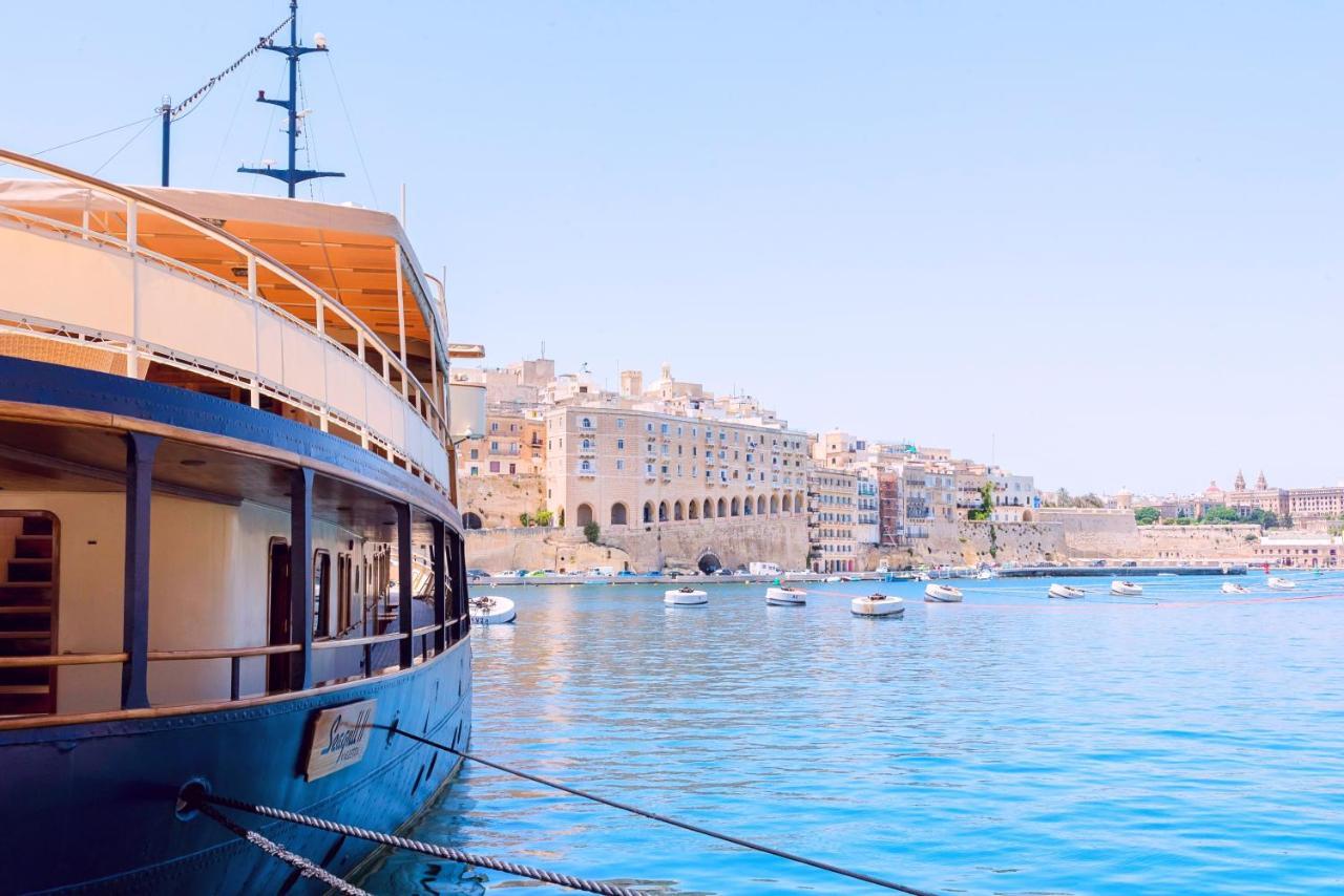 Vittoriosa' Seafront 2 Bed Highly Furnished Apartment Esterno foto
